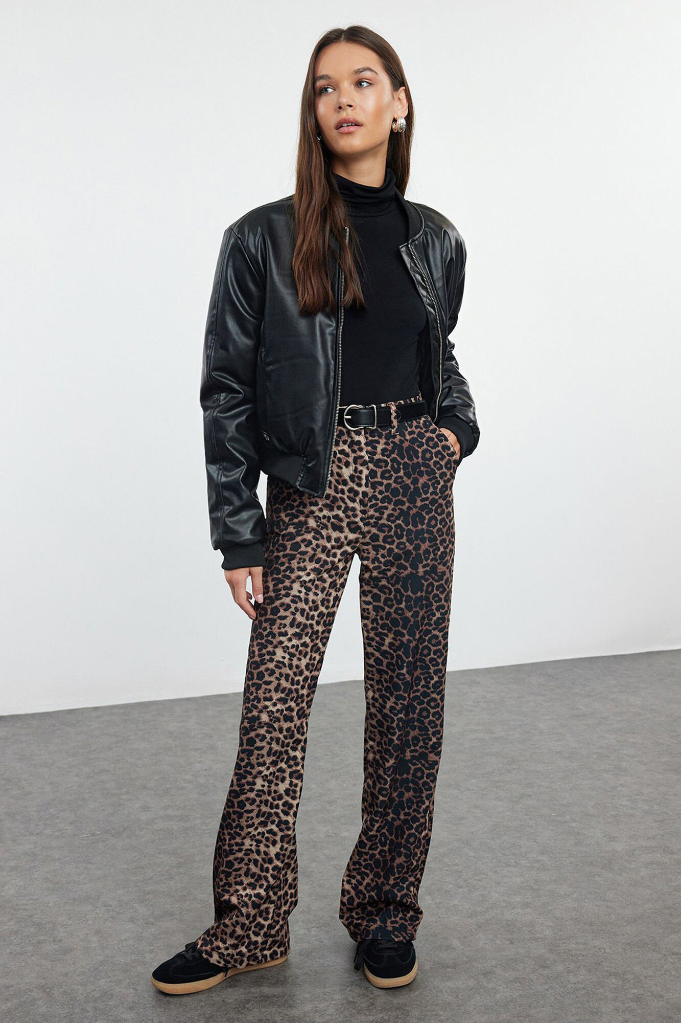 Trendyol Pantalones animal print