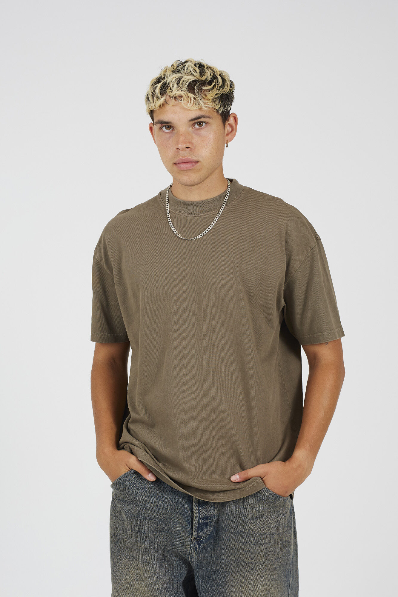 Brave Soul Camiseta oversize con manga corta