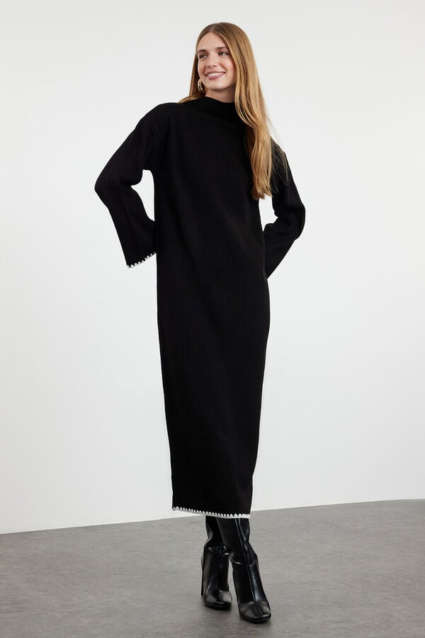 Trendyol Vestido longo de malha preto