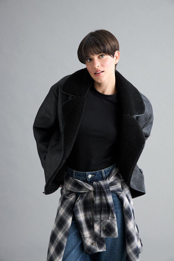 DeFacto Blus&atilde;o forro efeito pelo preto