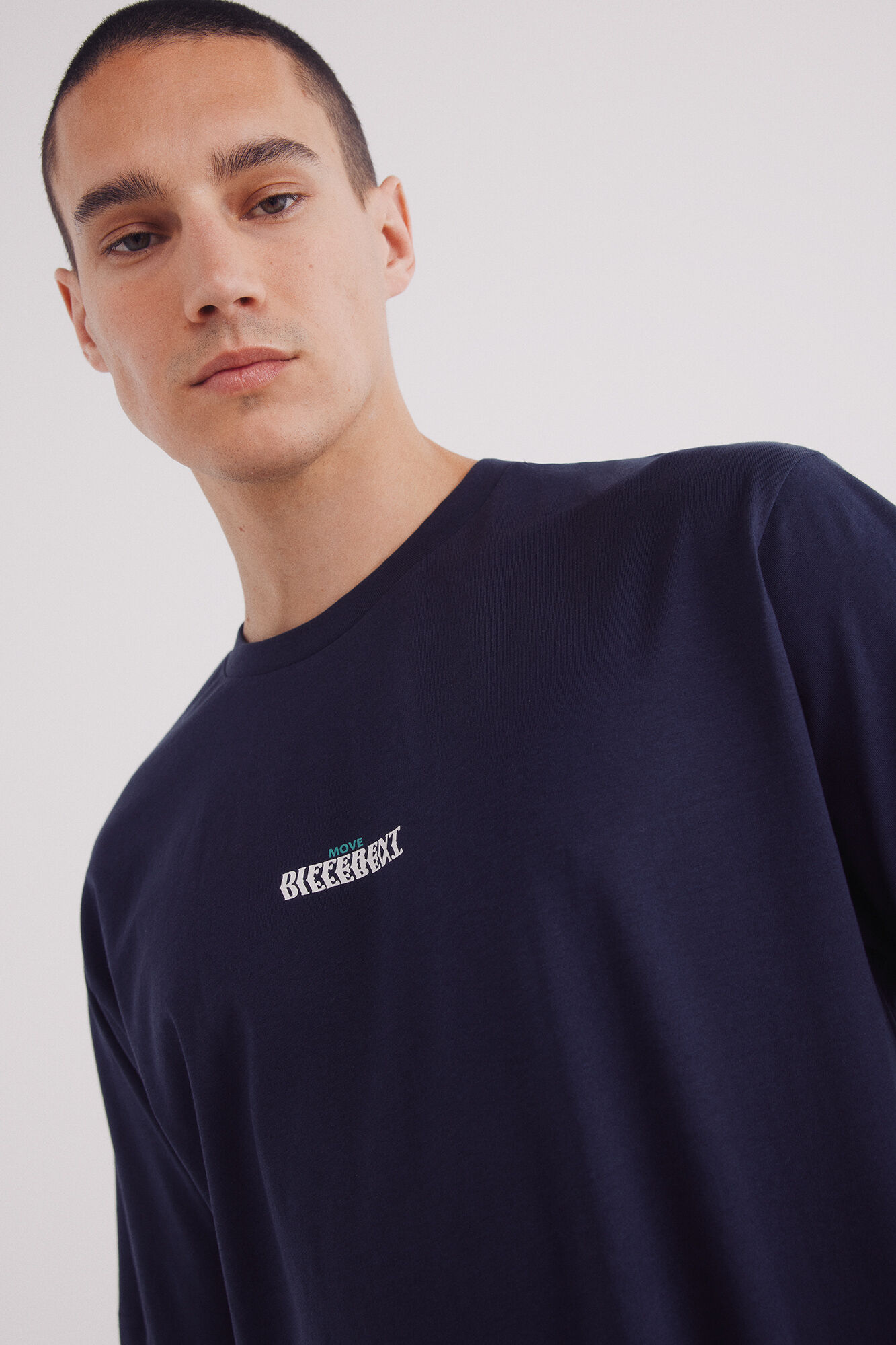 Springfield mover camiseta diferente