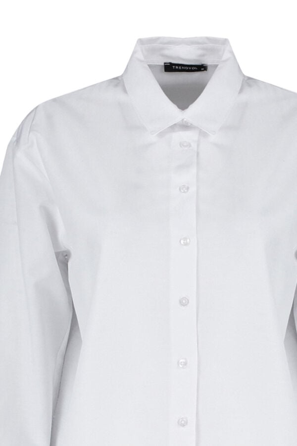 Trendyol Blusa fluida blanco