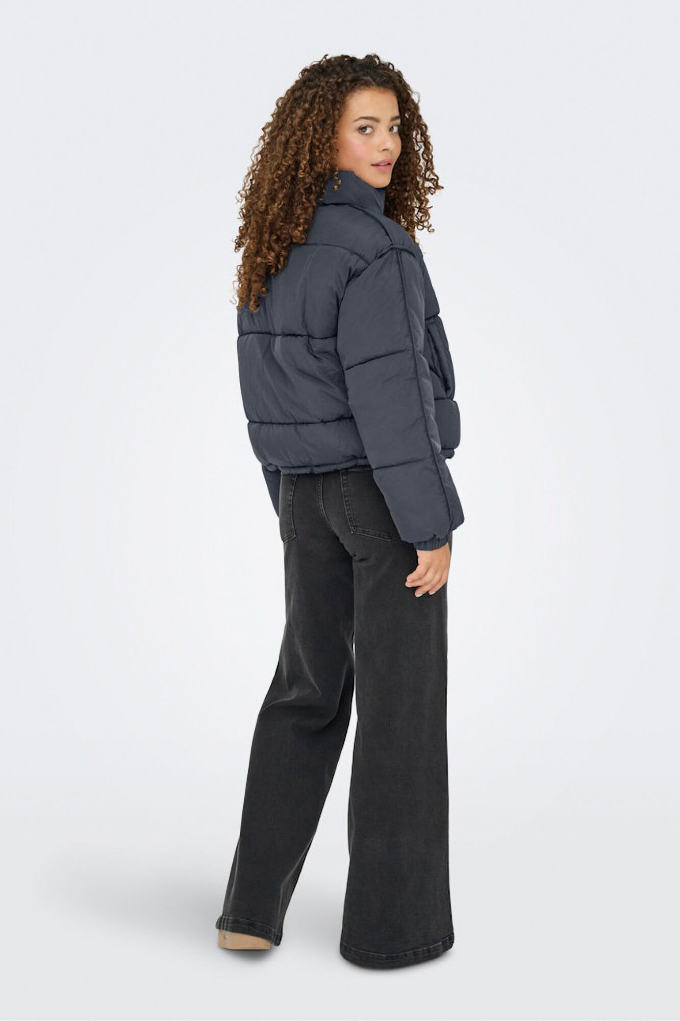 Only Chaqueta corta acolchada