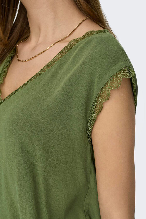 Only Blusa manga curta renda verde