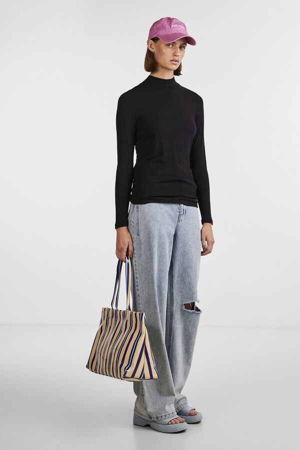 Pieces T-shirt b&aacute;sica em viscose cru