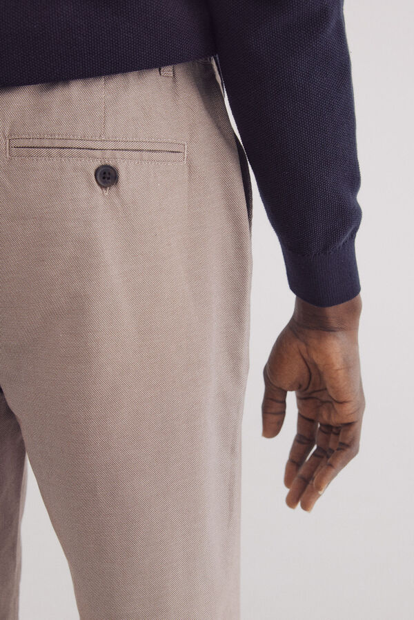 Springfield Pantal&oacute;n chino estructura comfort fit nude
