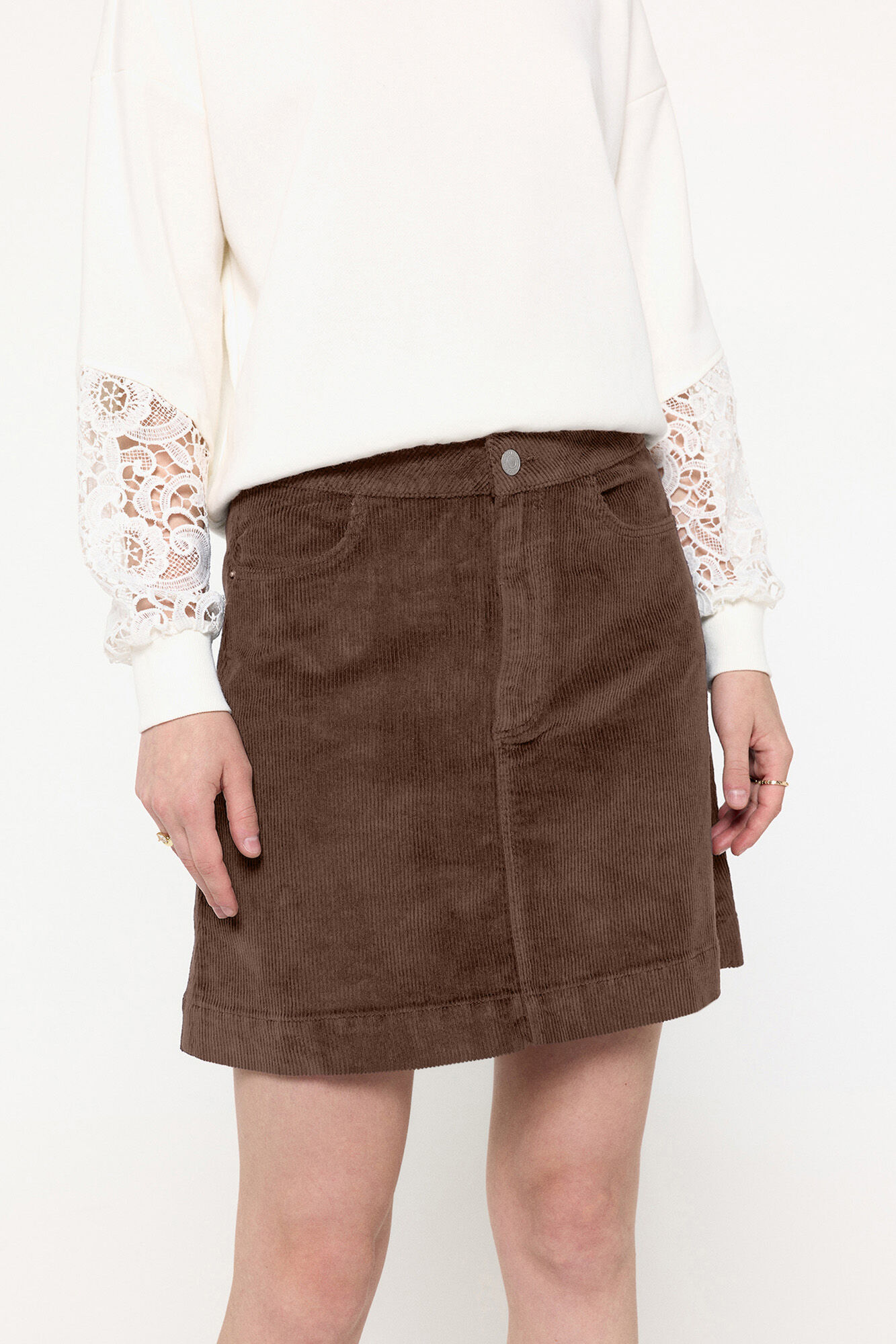 Pieces Falda corta de pana