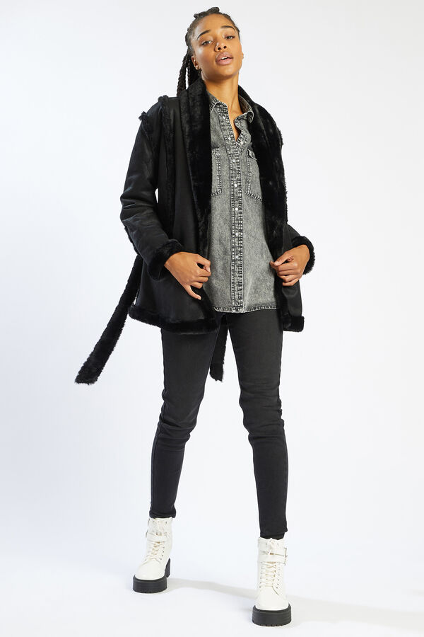 Pimkie Chaqueta de dos tejidos con cintur&oacute;n negro