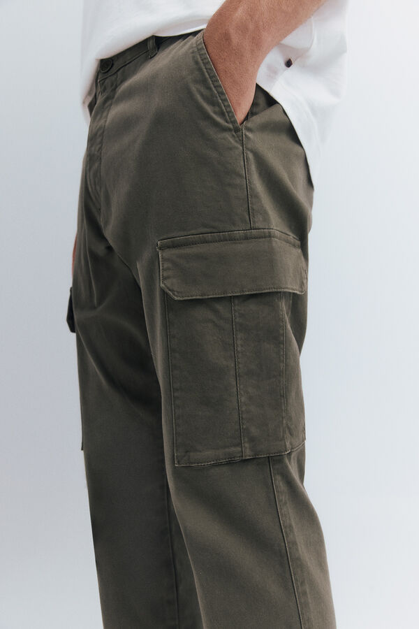 Springfield Pantal&oacute;n cargo slim fit kaki