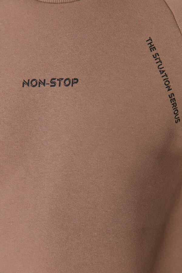 Trendyol Sweatshirt b&aacute;sica sem capuz cru