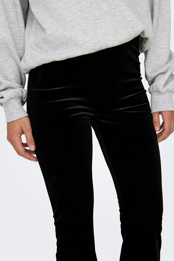 Only Pantalón de campana estrecha negro