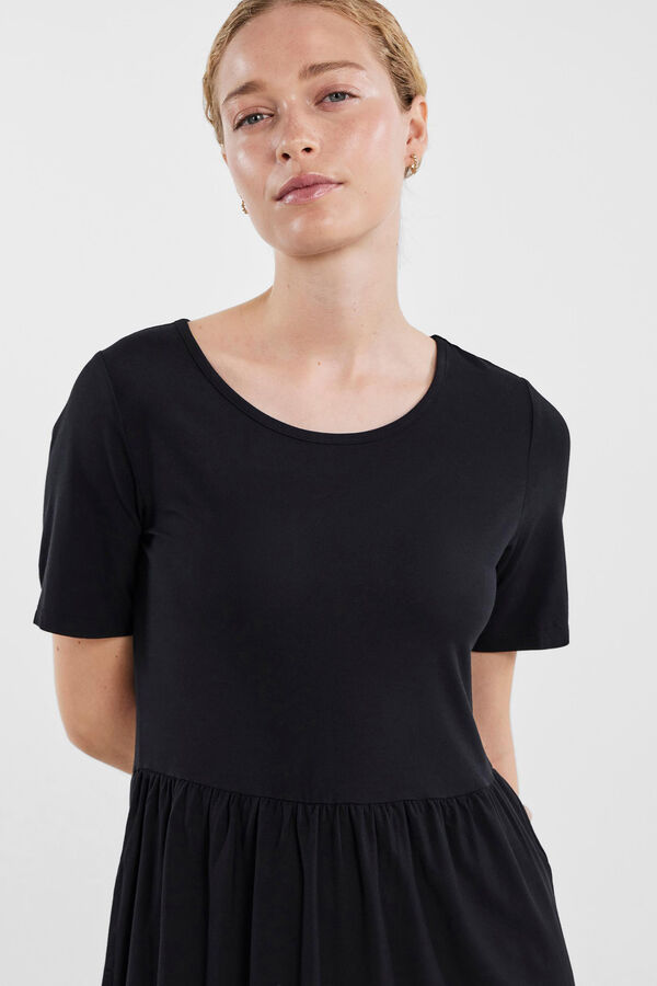 Pieces Vestido de manga curta. preto