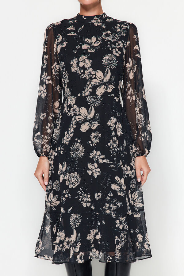 Trendyol Vestido midi chal negro