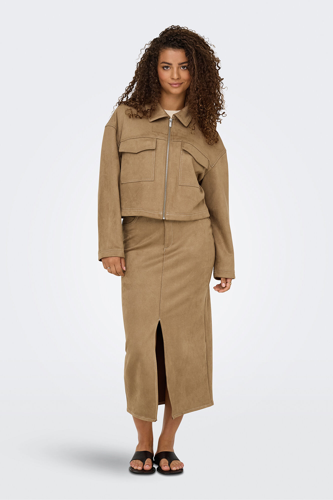 Only Falda midi de ante vegana