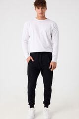 Inside Pantal&oacute;n Deportivo negro