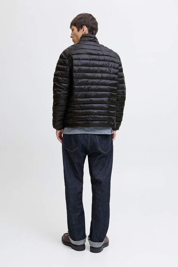 Jack & Jones Blus&atilde;o acolchoada leve preto