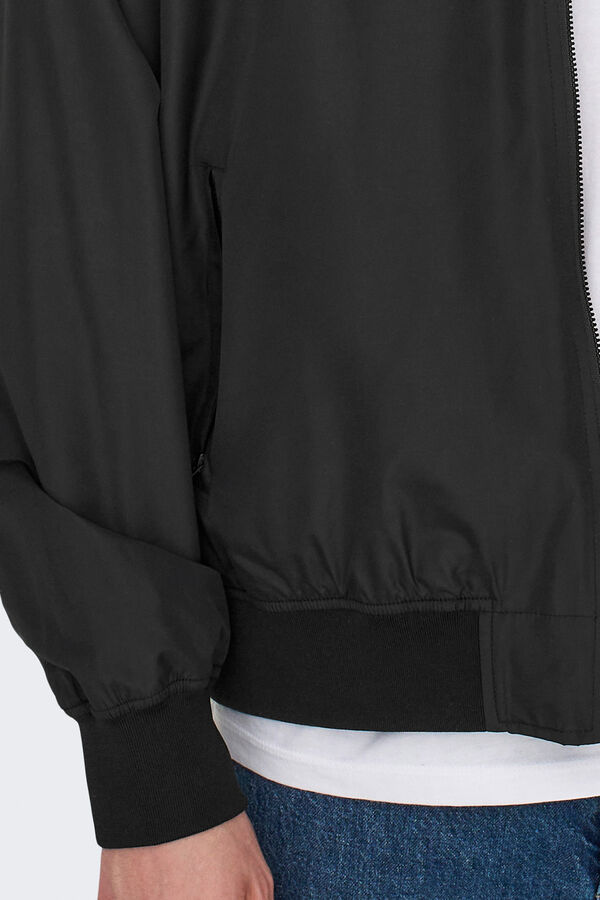 Only & Sons Herrenjacke im Bomberjacke. preto