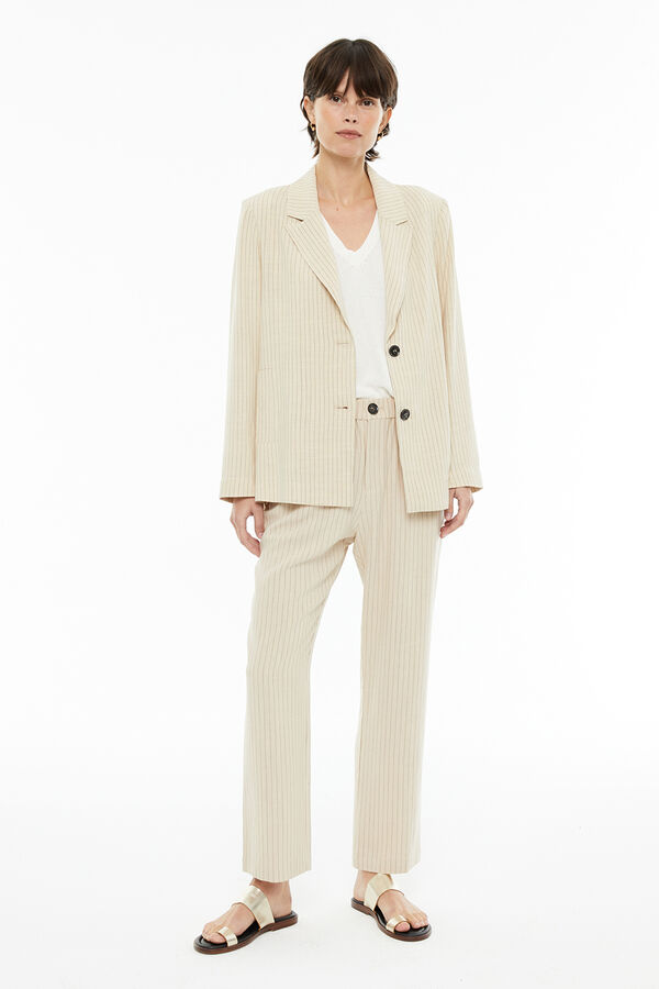 System Action americano reto  bege