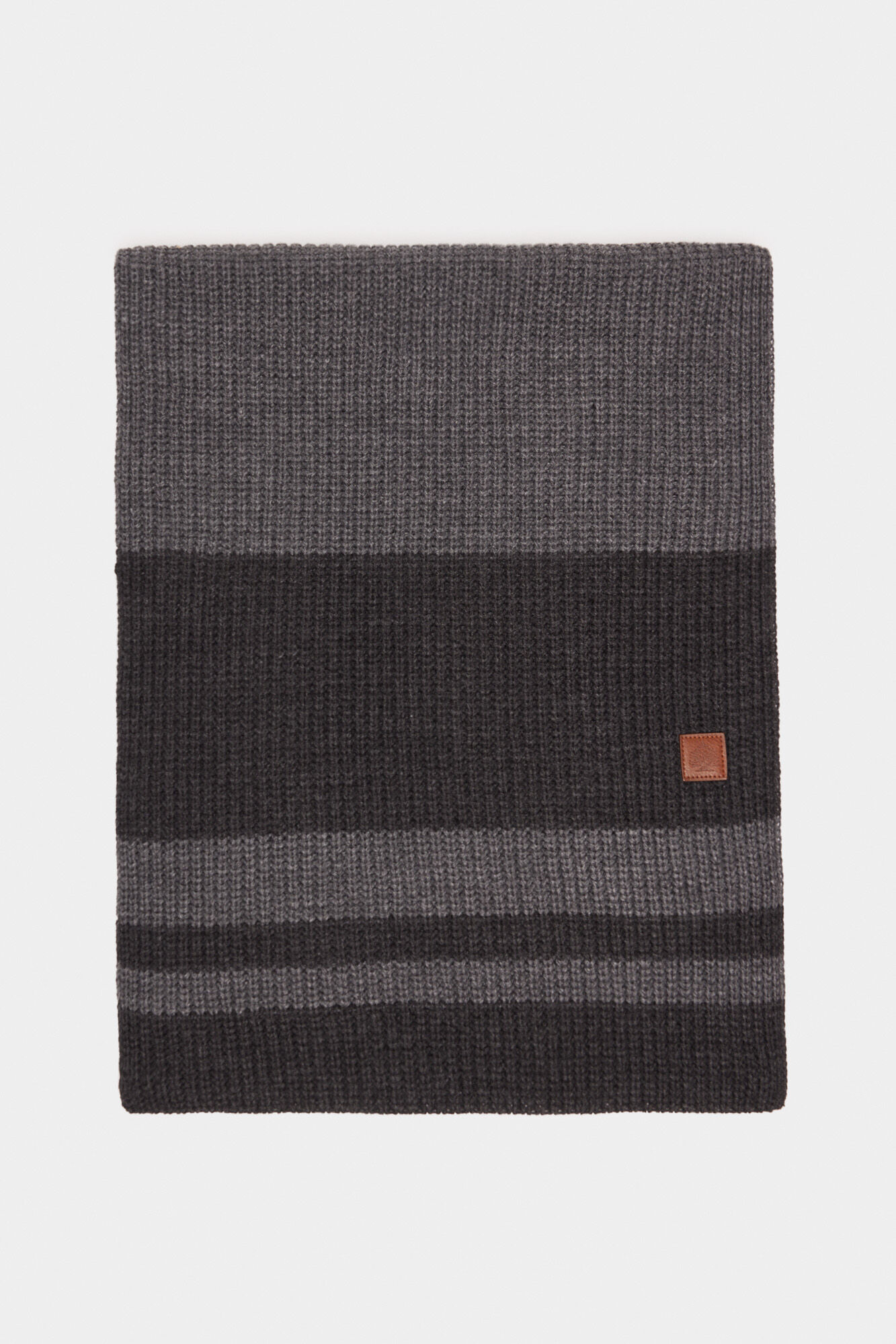 Springfield Cachecol cinzento b&aacute;sico com faixas