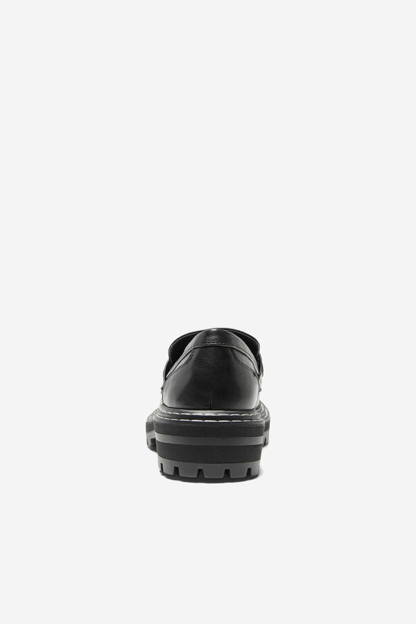 Only Mocassins com sola rasteira preto