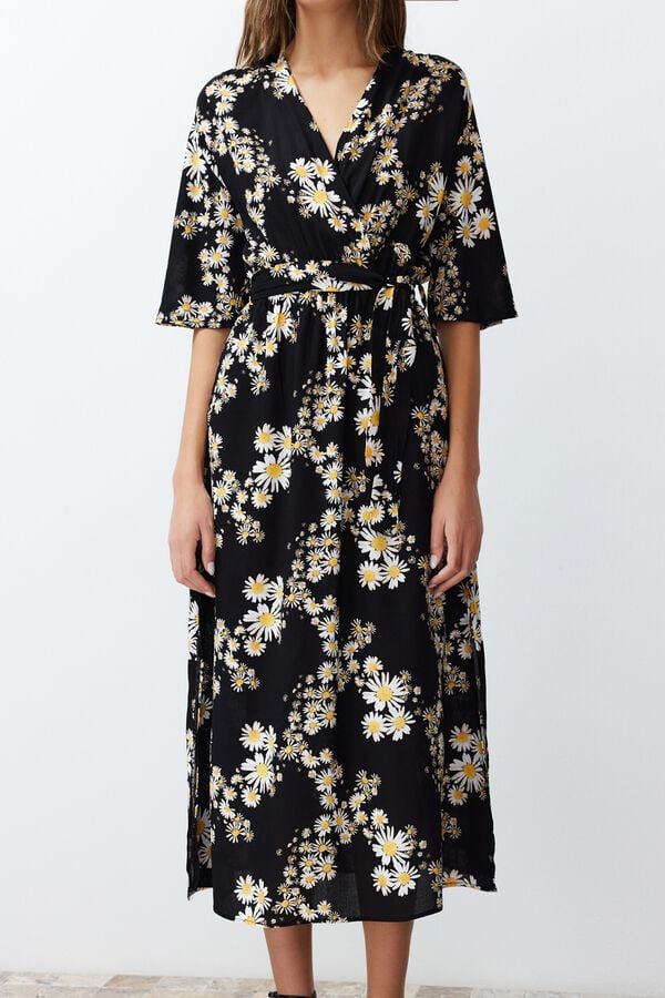 Trendyol Vestido midi estampado preto