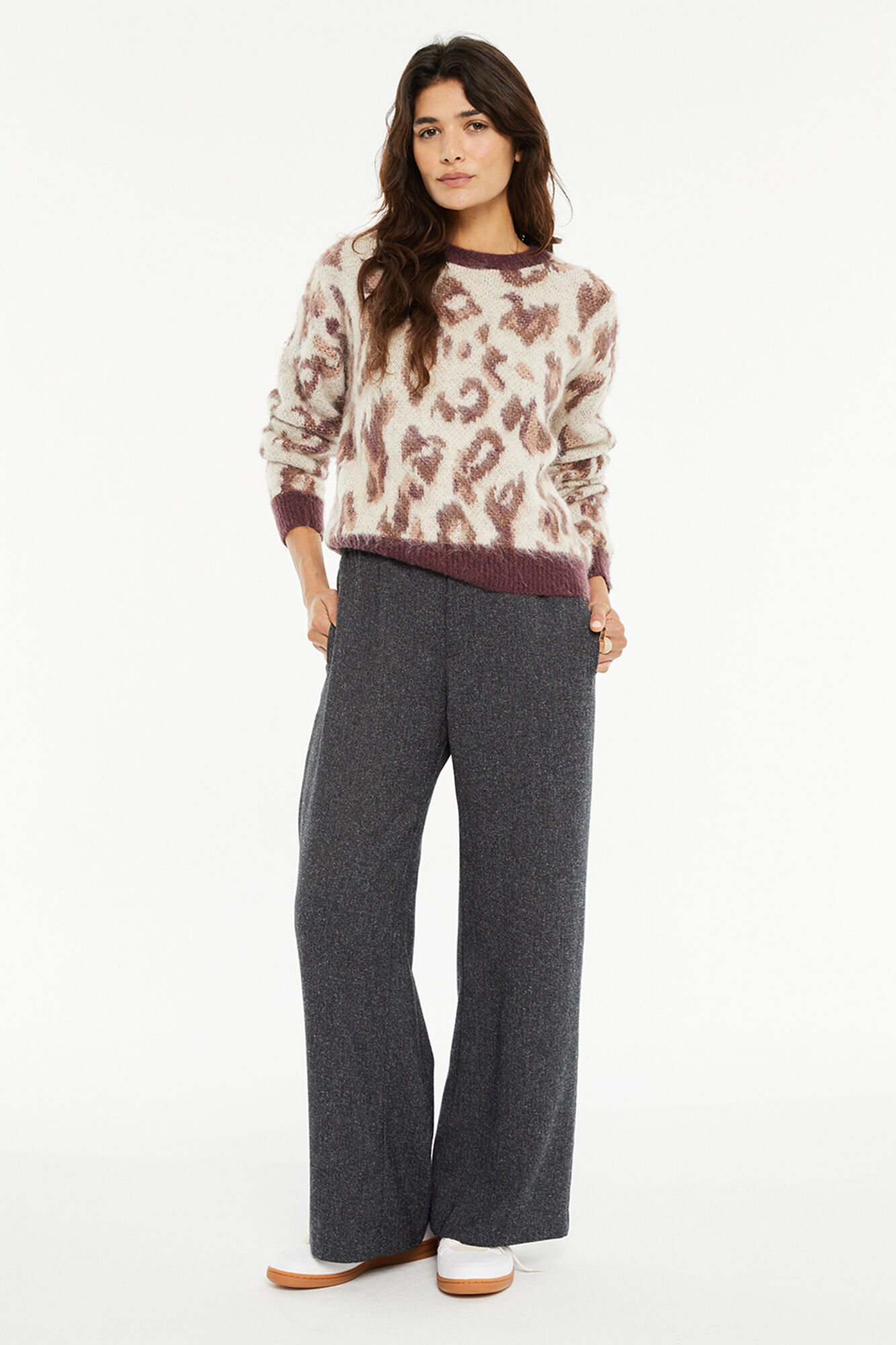 System Action Jersey jacquard animal print