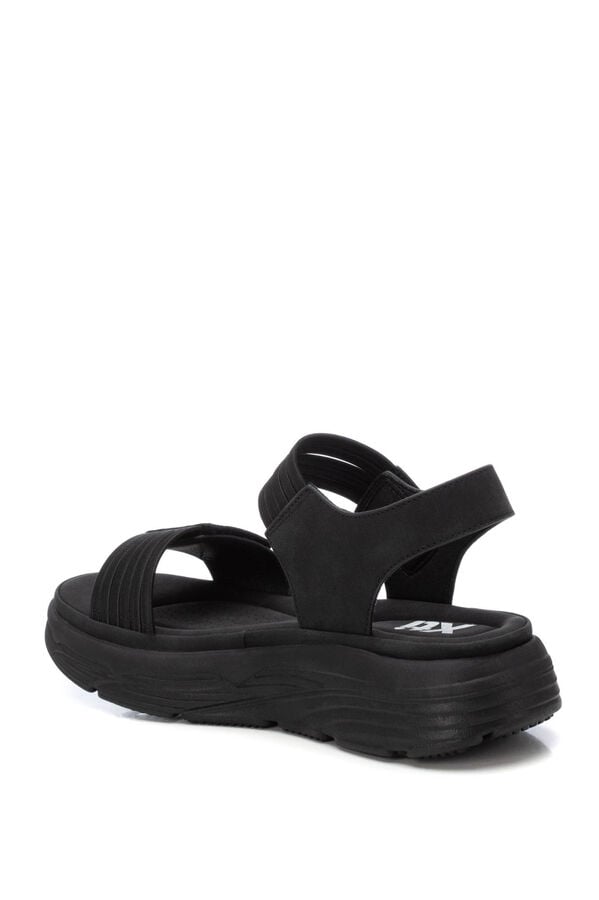XTI Sandalia tiras el&aacute;sticas velcro negro