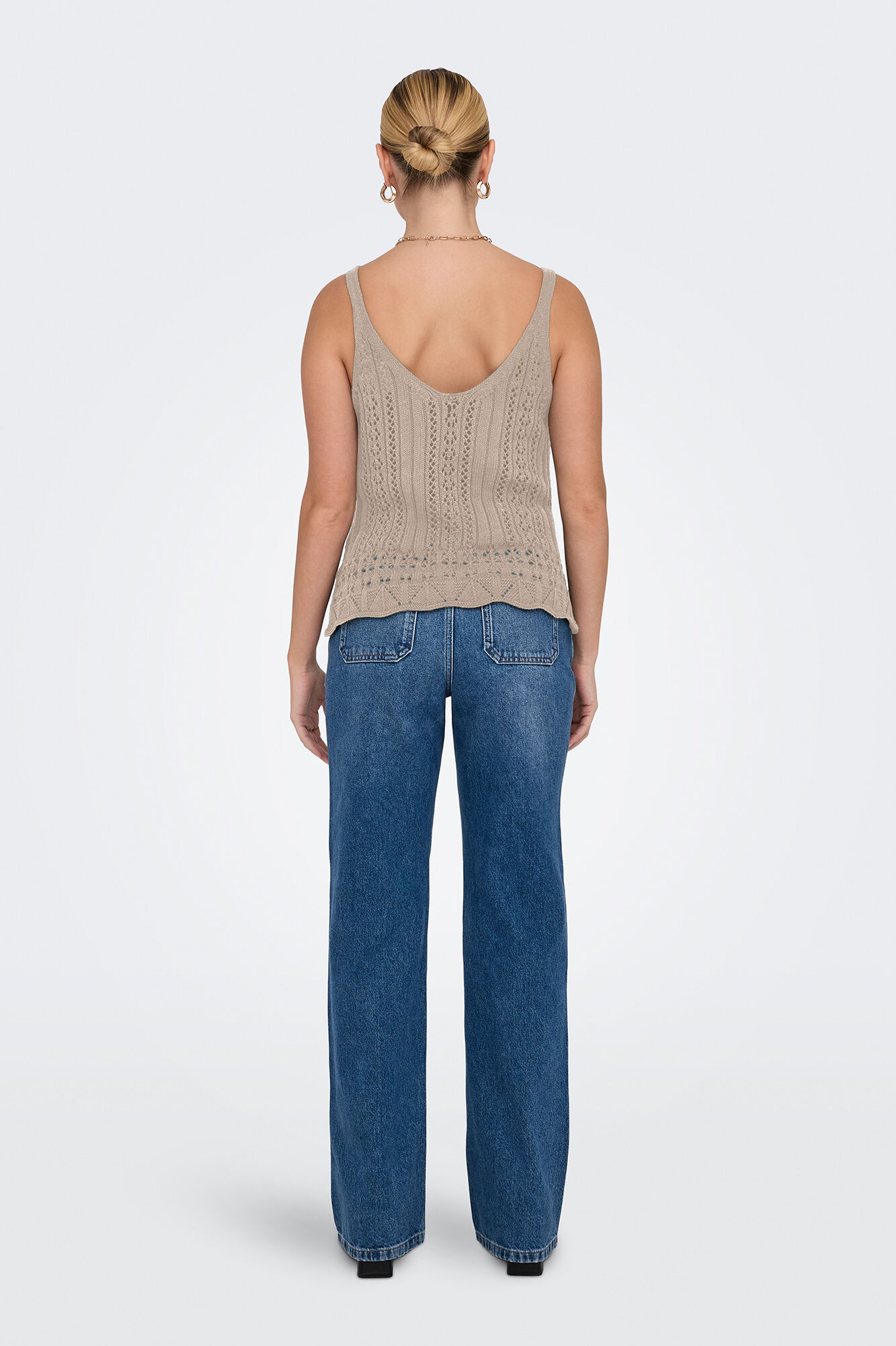 Only Camiseta tirantes de crochet