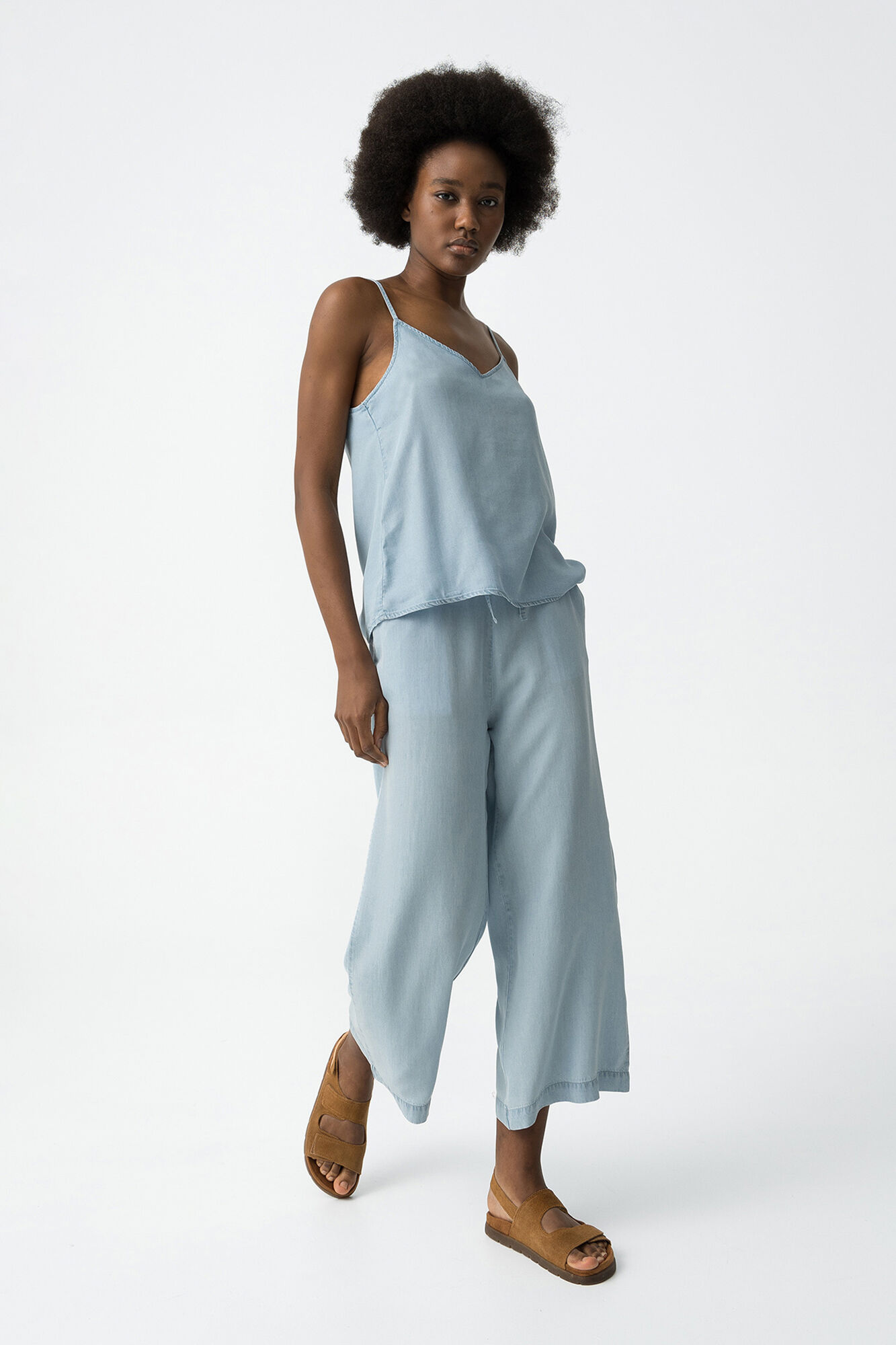 Tiffosi Cal&ccedil;as flu&iacute;das