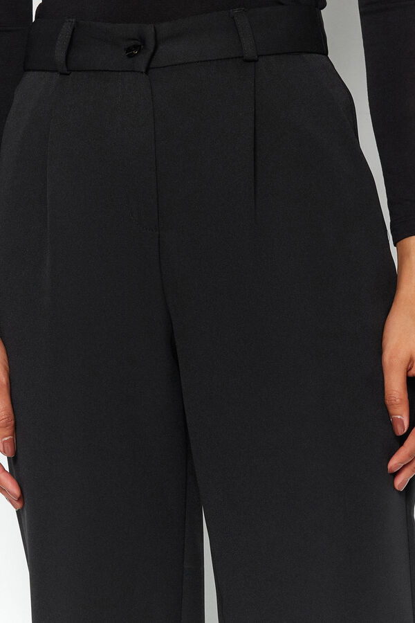 Trendyol Cal&ccedil;as plissadas preto