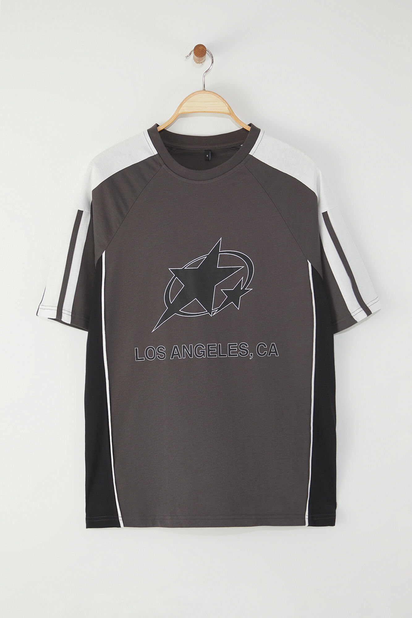 Trendyol T-shirt oversize de manga curta