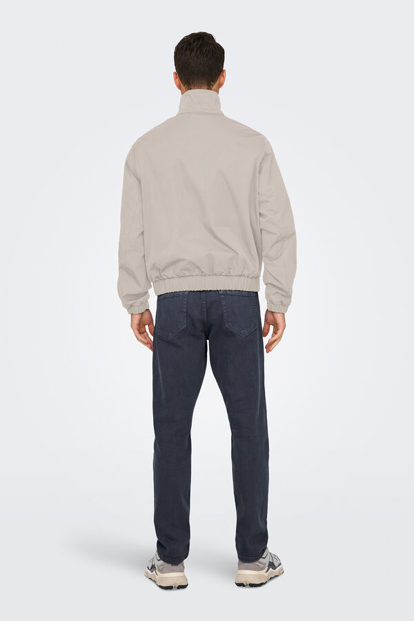 Only & Sons Leichte Herrenjacke mit regular fit. cinzento