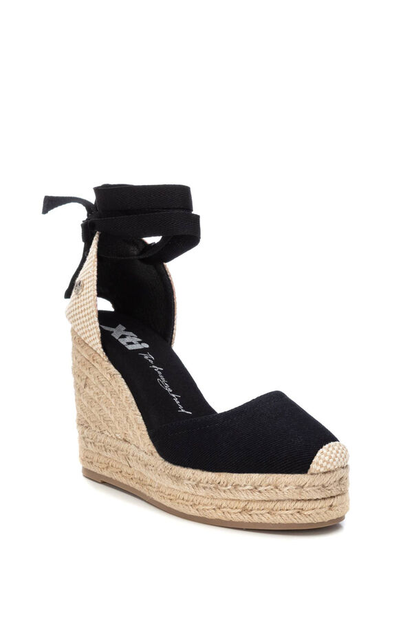 XTI Alpargatas com cunha tipo valenciana para mulher preto