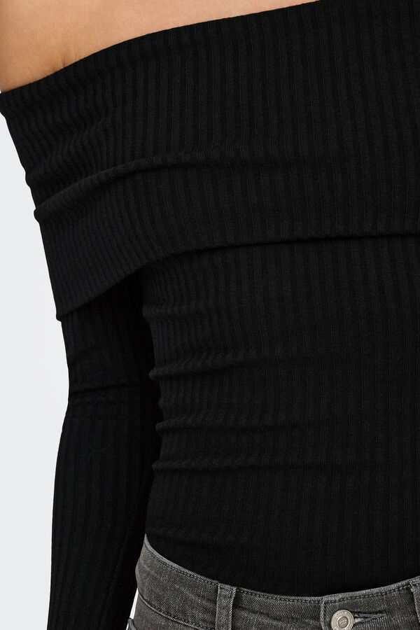 Only Jersey cuello barco vuelto negro