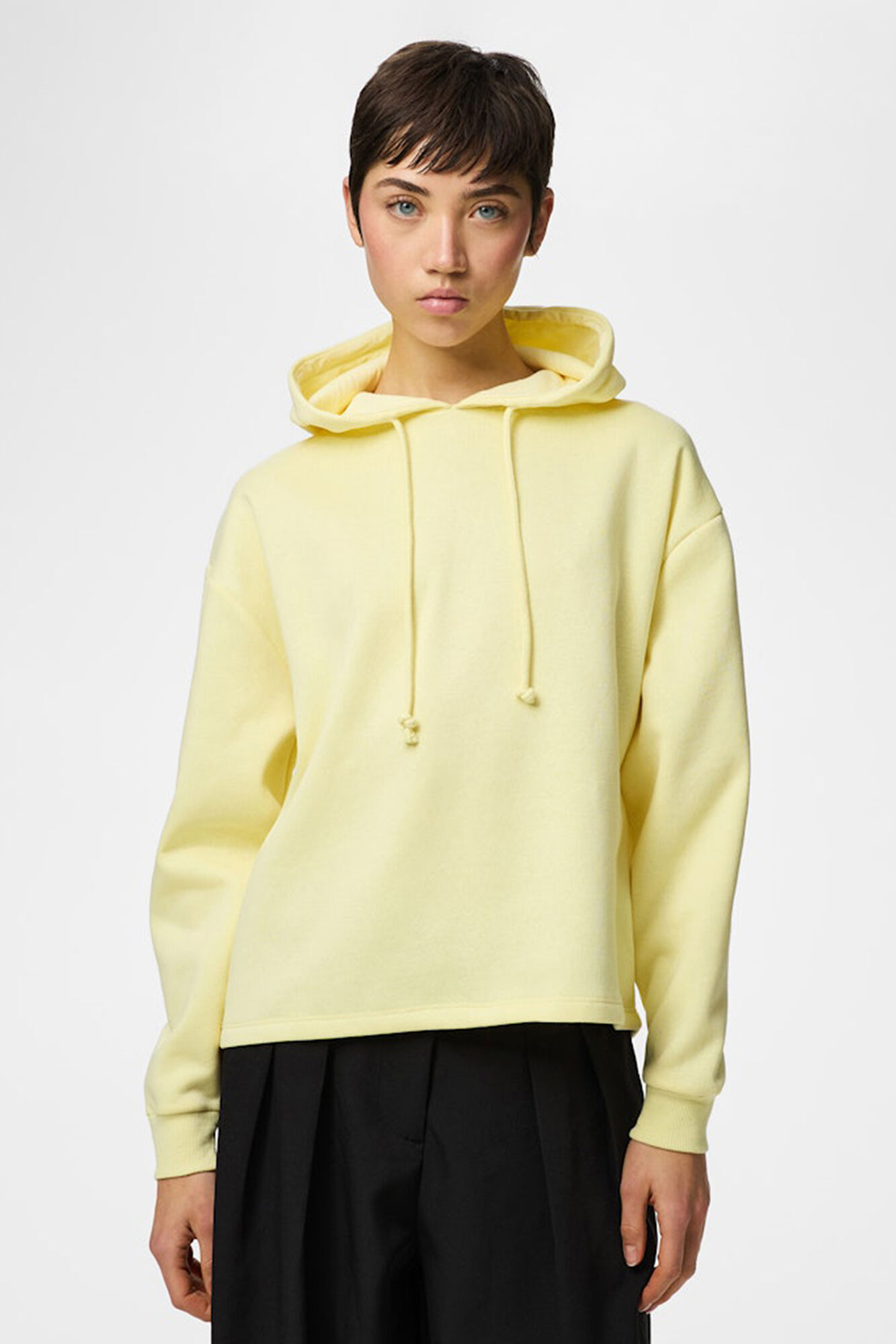 Pieces Sweatshirt com capuz b&aacute;sica