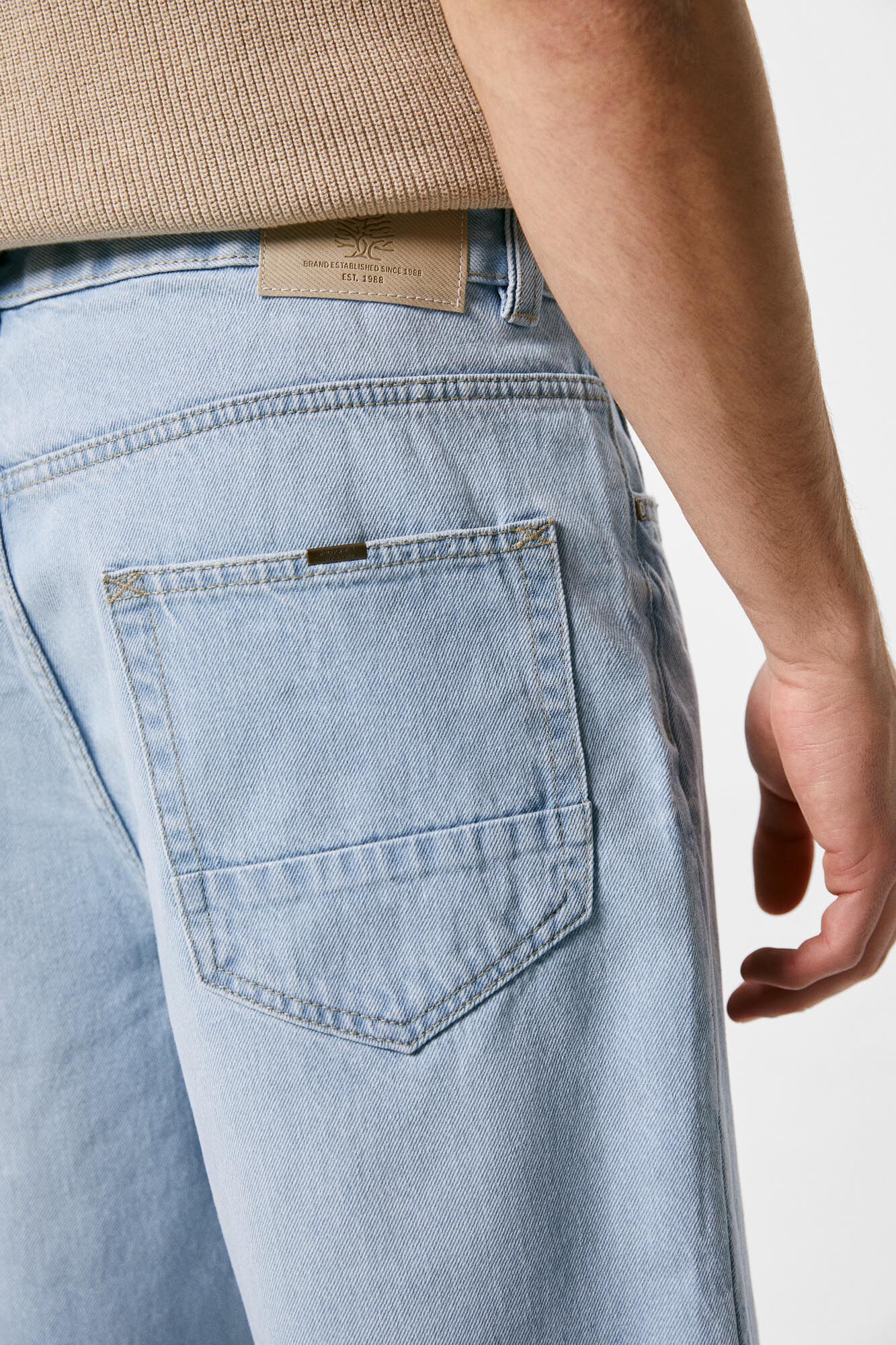 Springfield Bermuda vaquera regular relax lavado muy claro