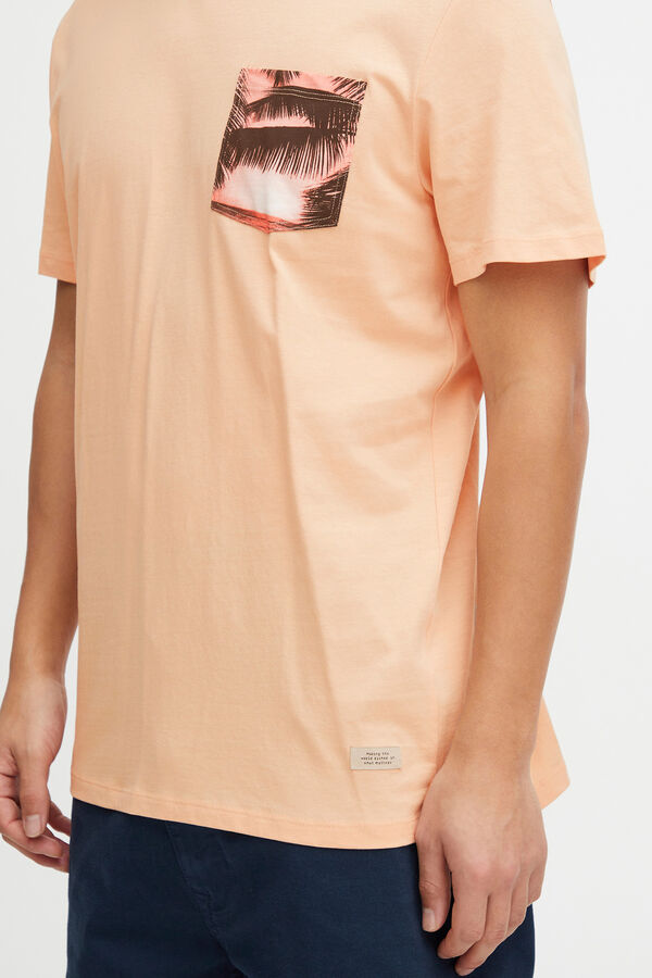 Blend T-shirt Manga Curta - Bolso Estampado rosa