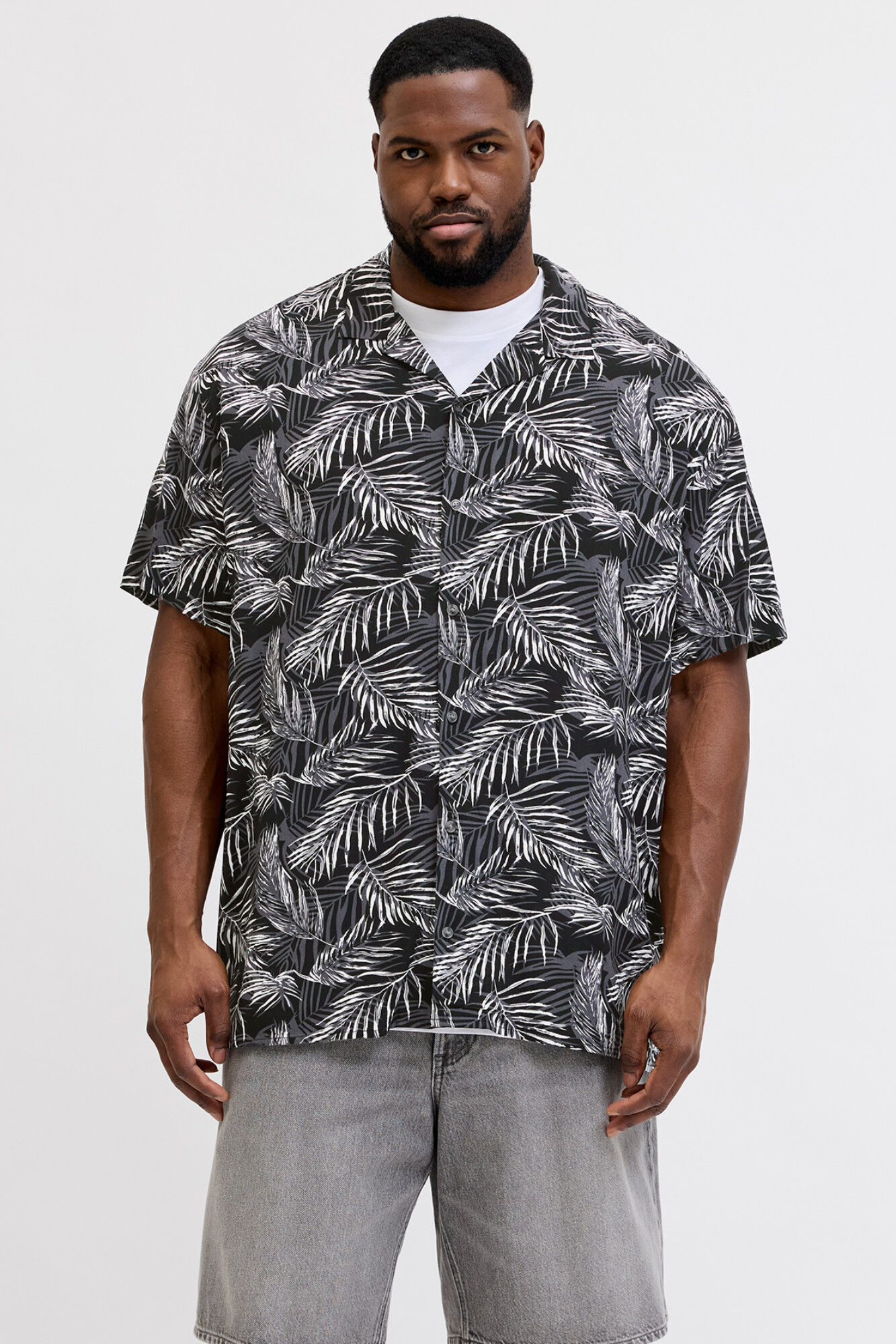 Jack & Jones PLUS Camisa resort estampado tropical
