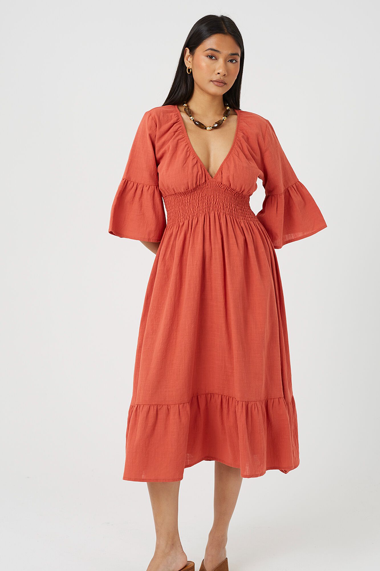 Brave Soul Vestido largo con detalle fruncido