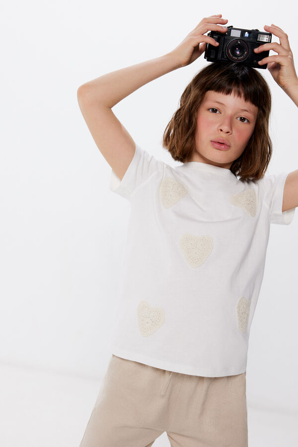 Springfield Kids Camiseta corazones crochet ni&ntilde;a beige