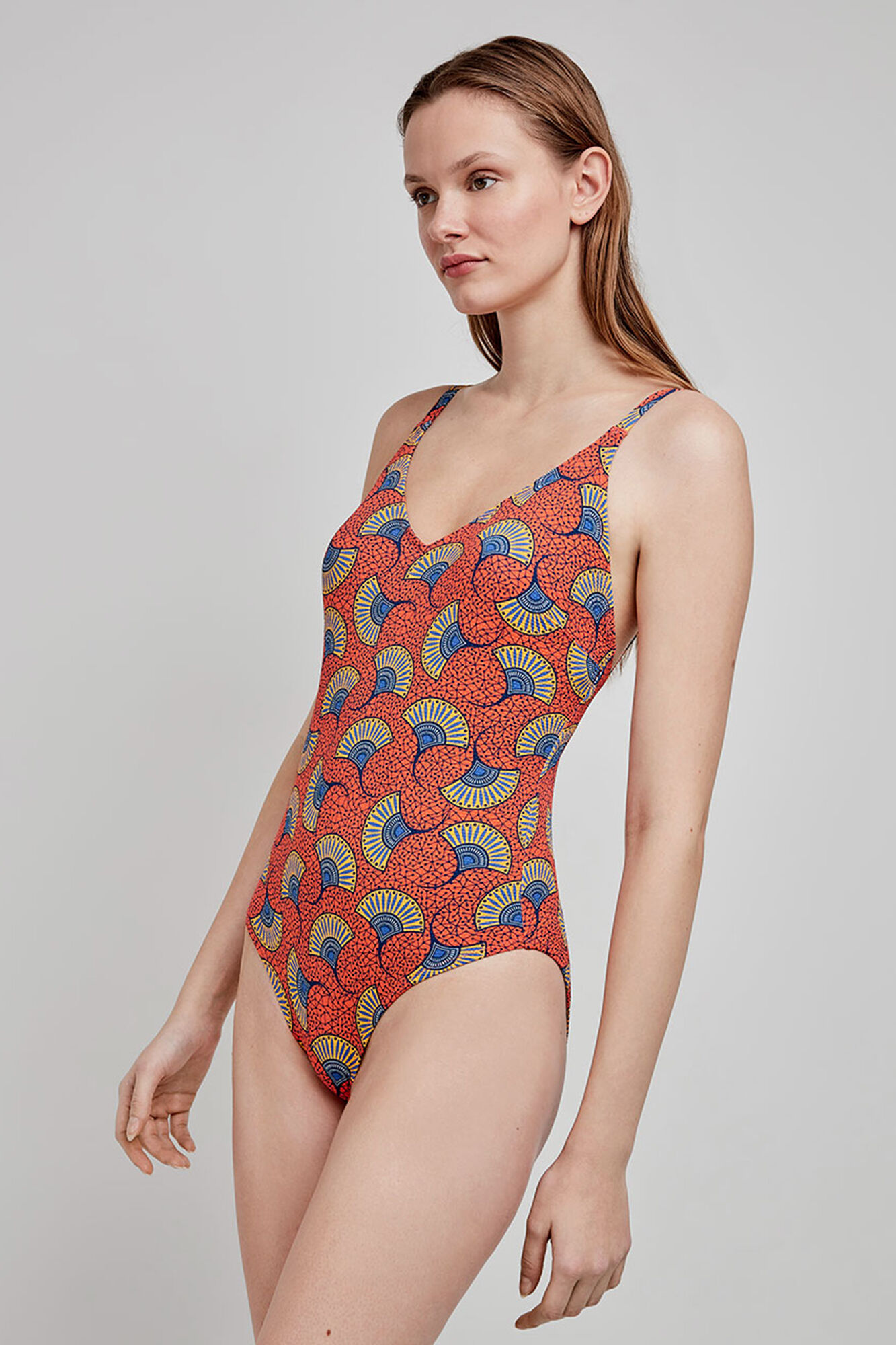 Gisela Mai&ocirc; plus size com estampado tribal