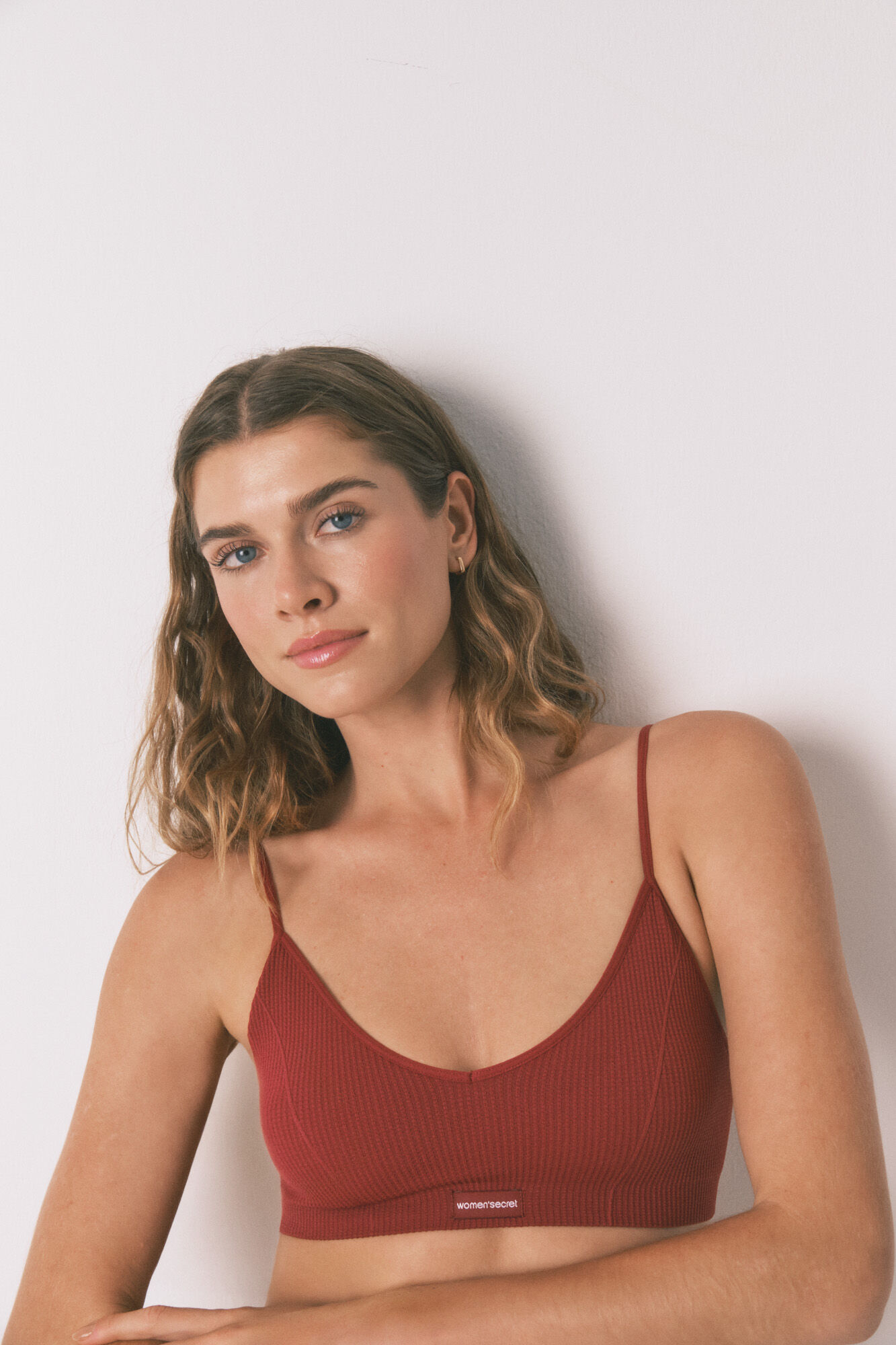 Women'secret Top triangular NATURAL cuadrill&eacute; granate