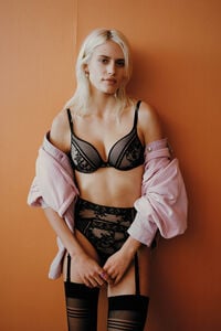 Passionata Soutien extra push up Olivia com renda floral