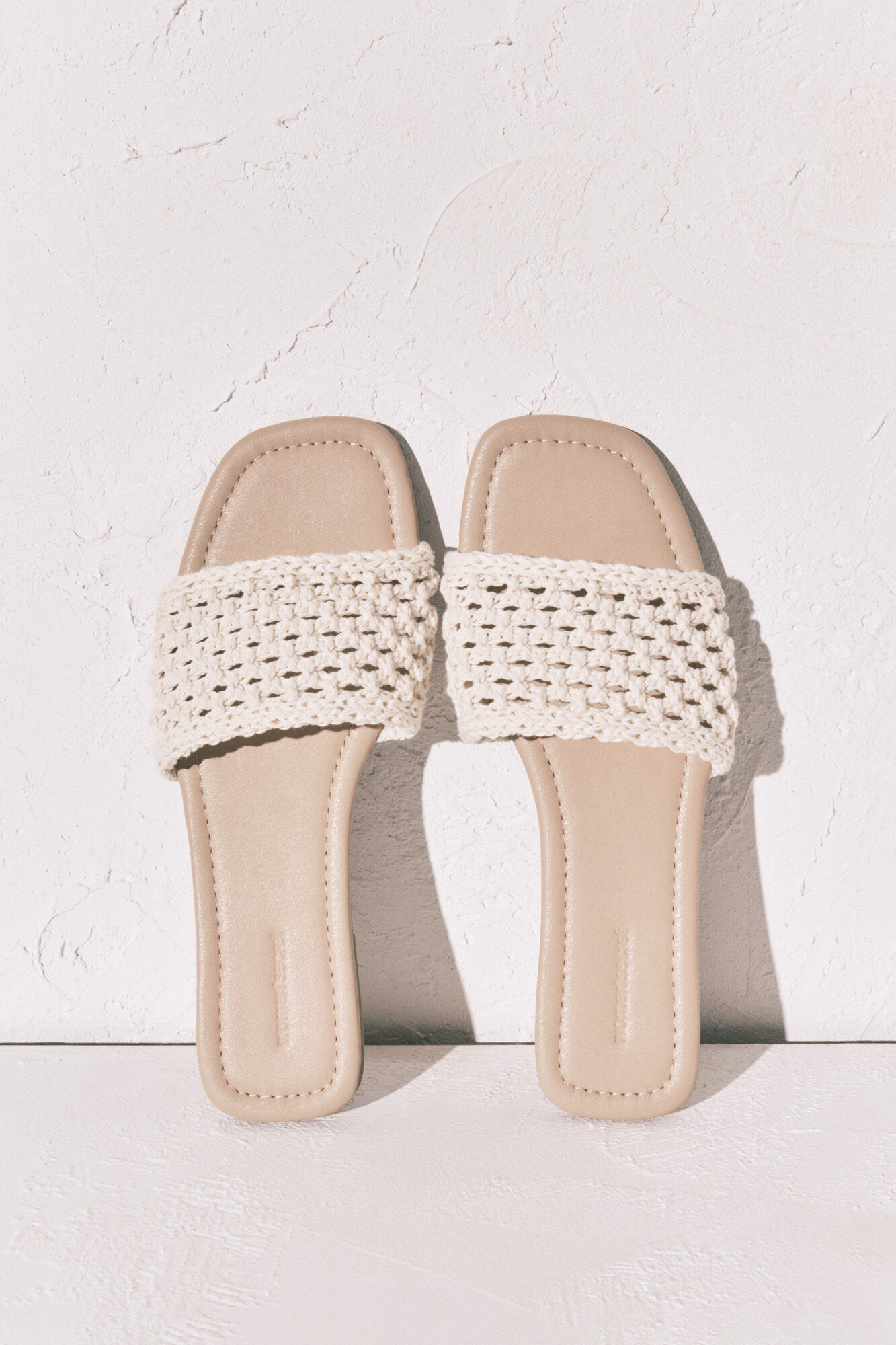 Women'secret Sand&aacute;lias pala em crochet bege