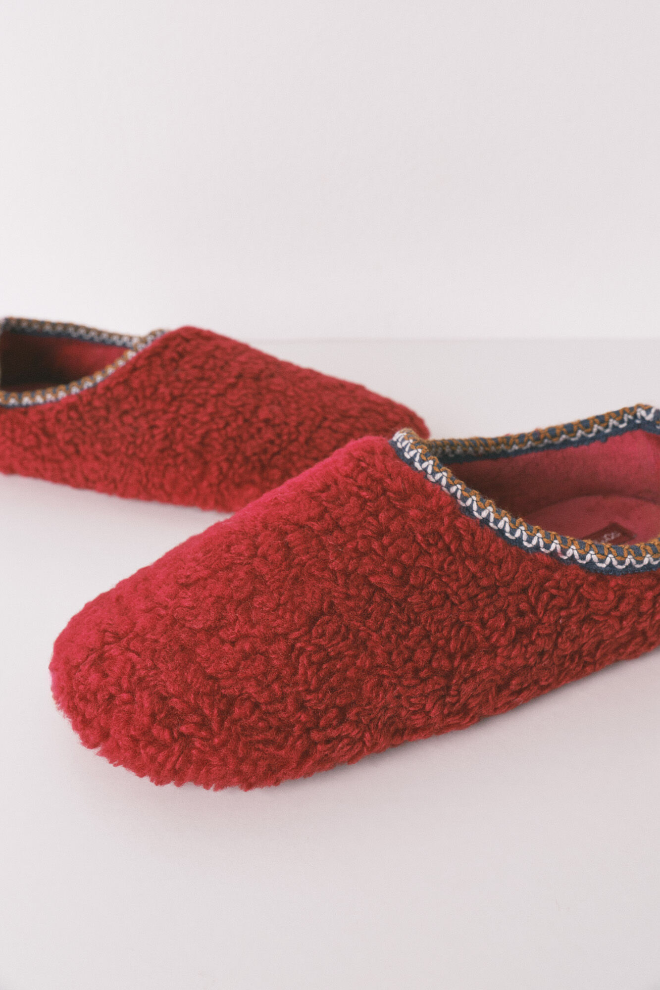 Women'secret Zapatillas casa borreguito rojo