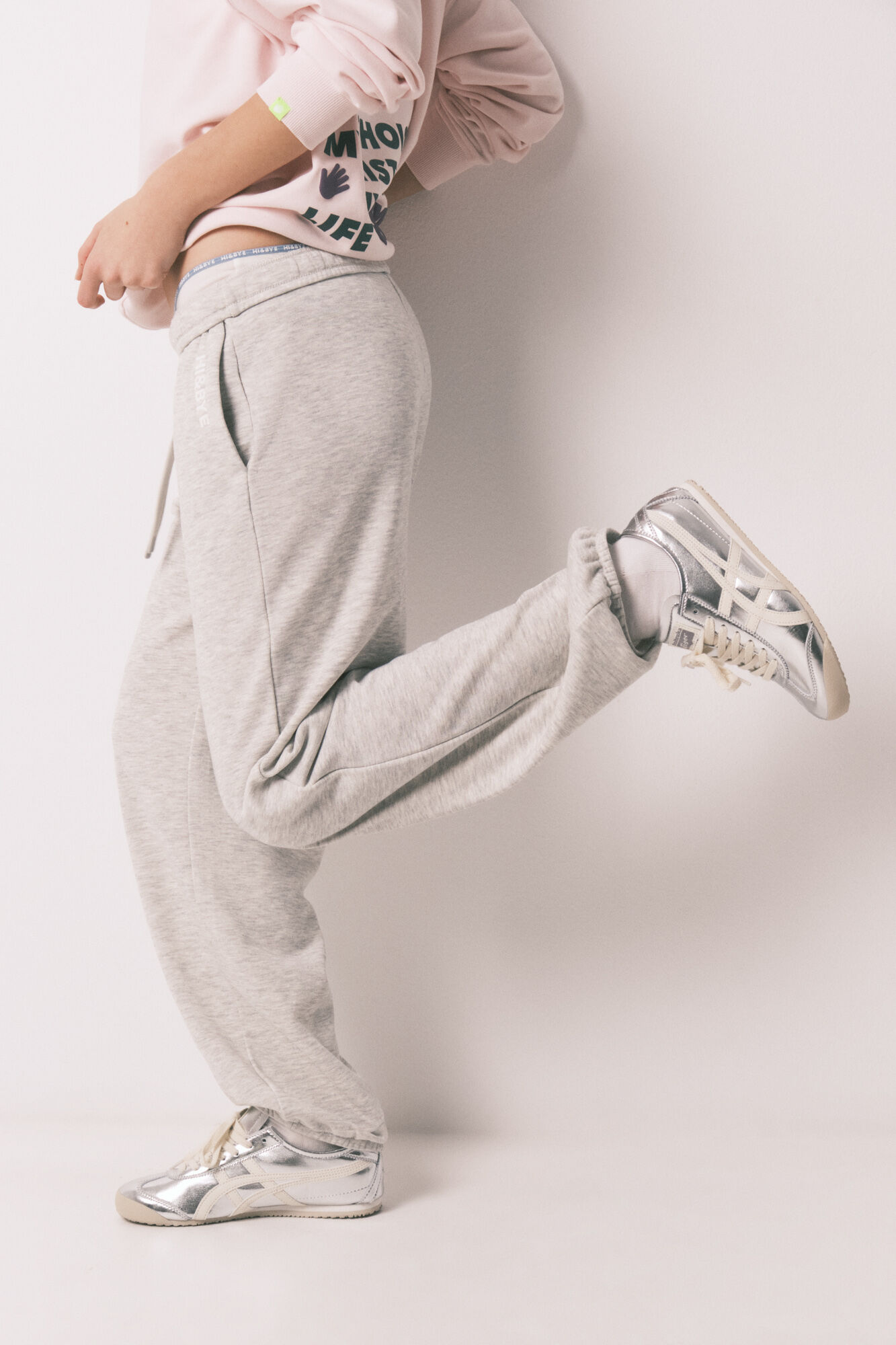 HI&BYE Cal&ccedil;a jogger em molet&atilde;o de algod&atilde;o cinza
