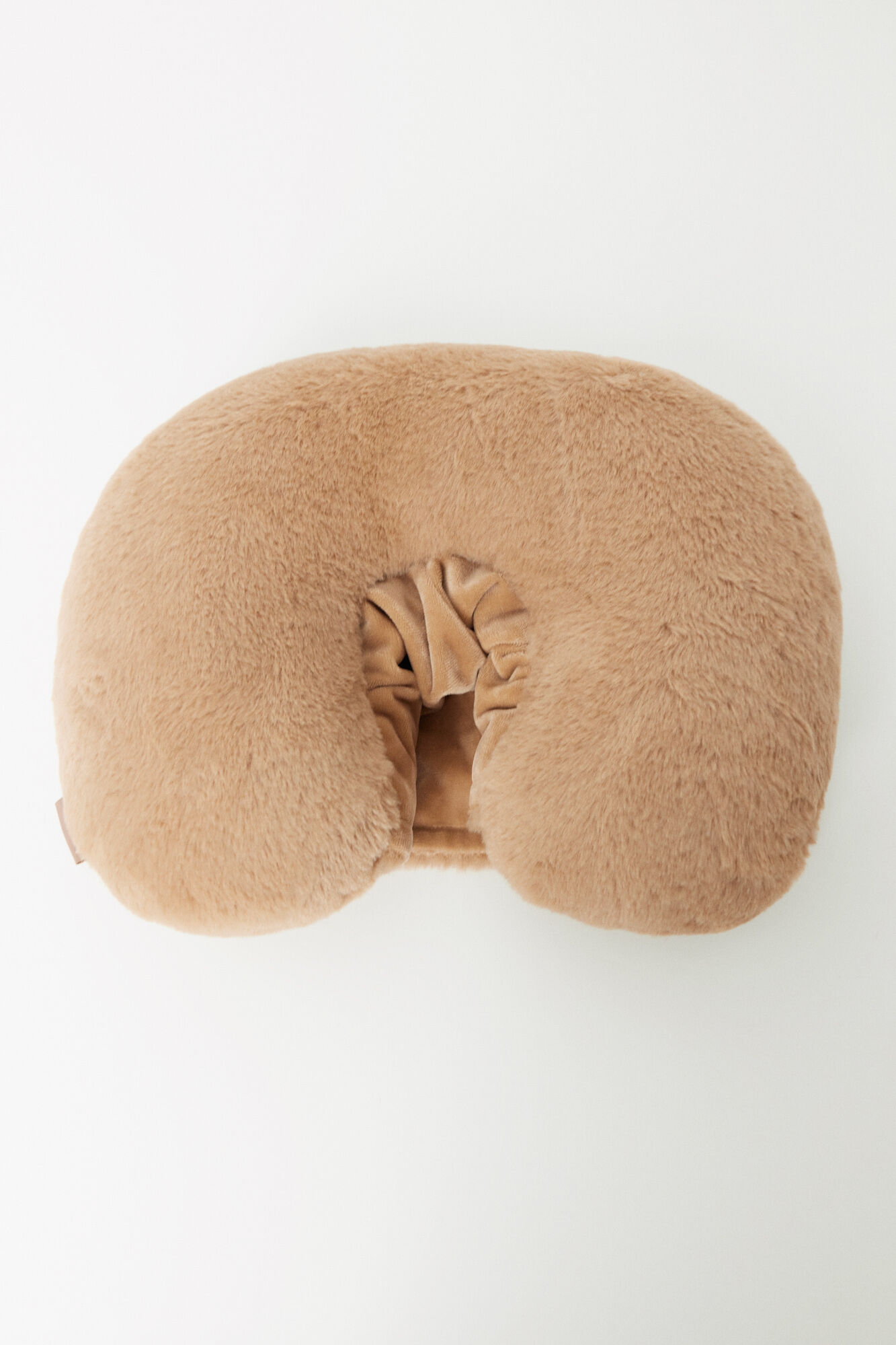 Women'secret Coj&iacute;n viaje hombros forma perro