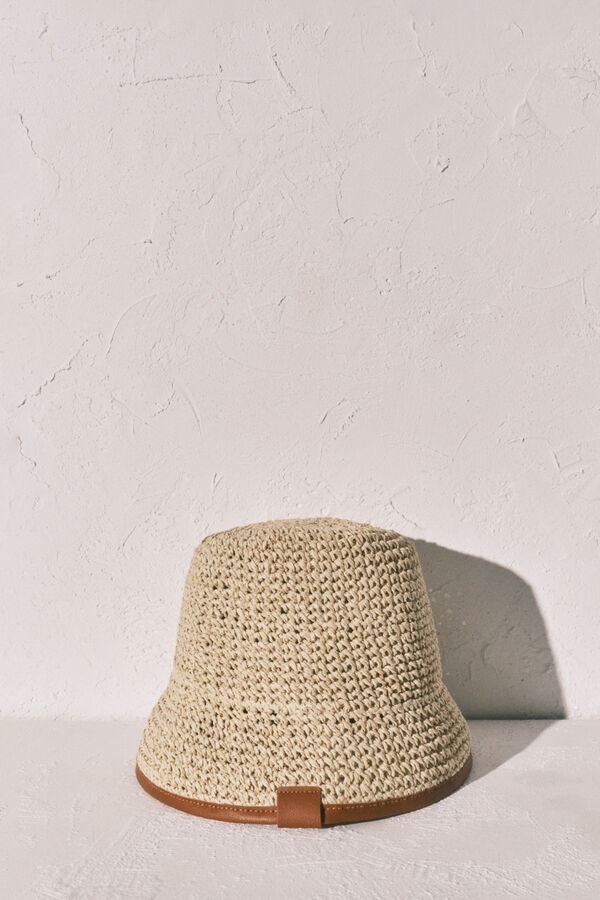 Women'secret Chap&eacute;u bucket bege cru
