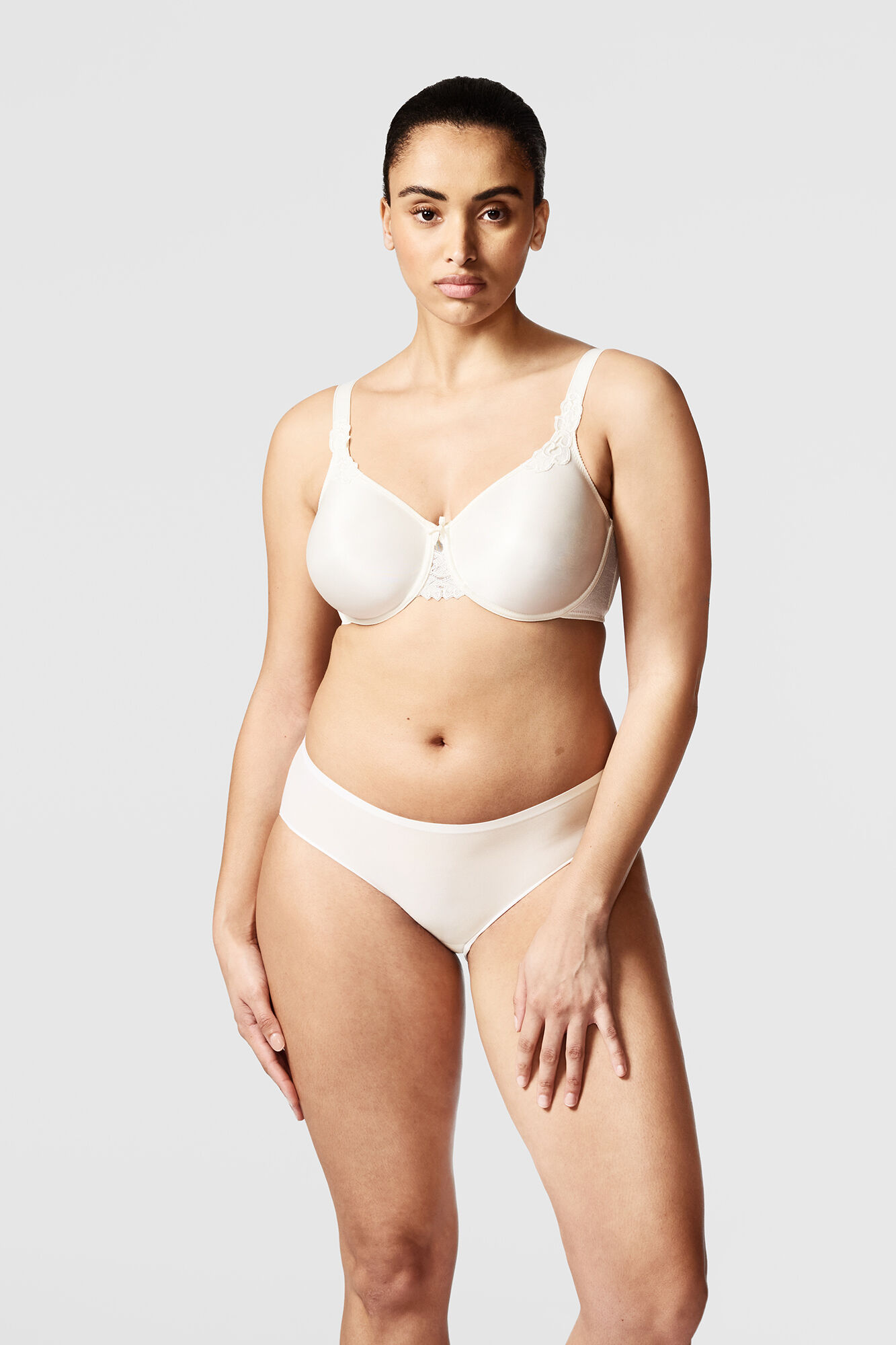 Chantelle Sujetador reductor Hedona liso con bordados