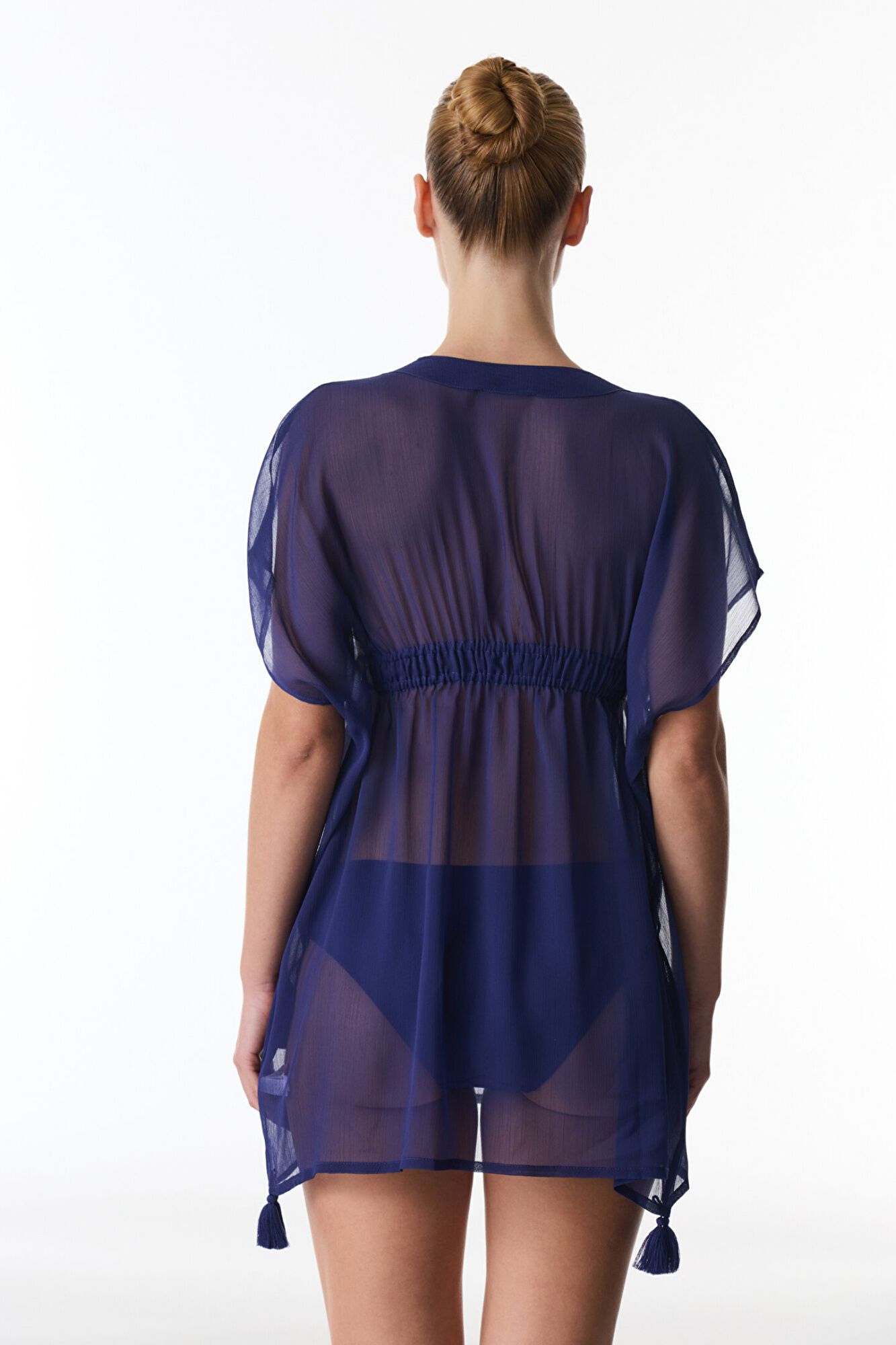 Penti Kaftan curto semitransparente